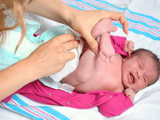 Какие признаки дисбактериоза у новорожденных?