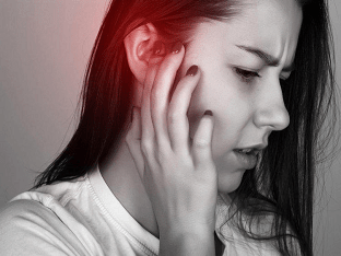Причины и симптомы отита среднего уха, как его лечить?