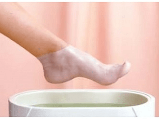 Как делать парафиновые ножные ванночки