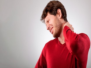 Почему болит шея и как лечить миозит шеи