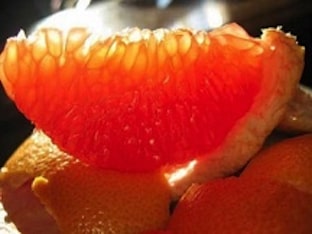 Грейпфрут для ухода за кожей лица